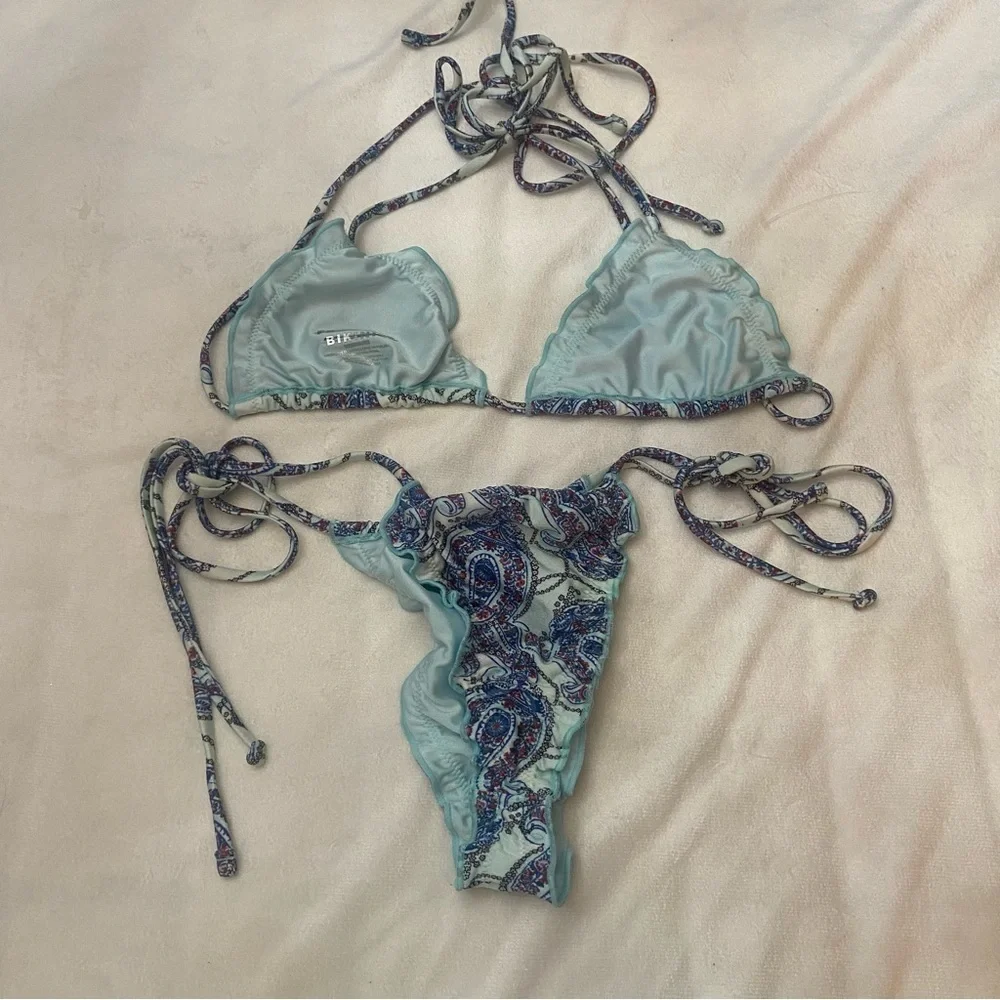 Frankies Bikinis stylish bikini